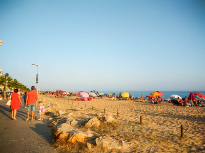 Promenade of the Quarteira Beach front. 